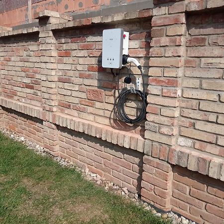 Penzion Mikulecky Kutloch Mikulčice Exterior foto