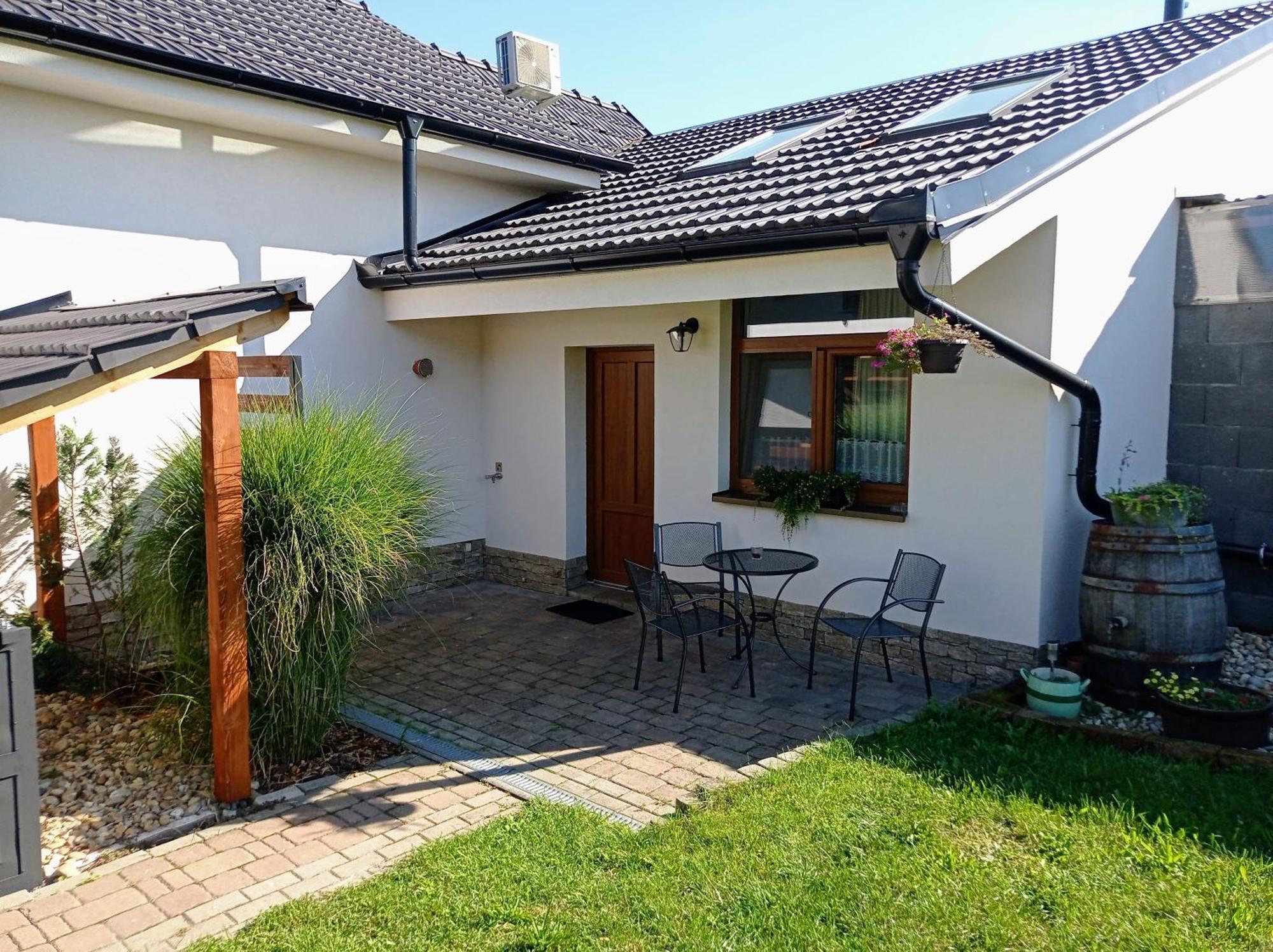 Penzion Mikulecky Kutloch Mikulčice Exterior foto